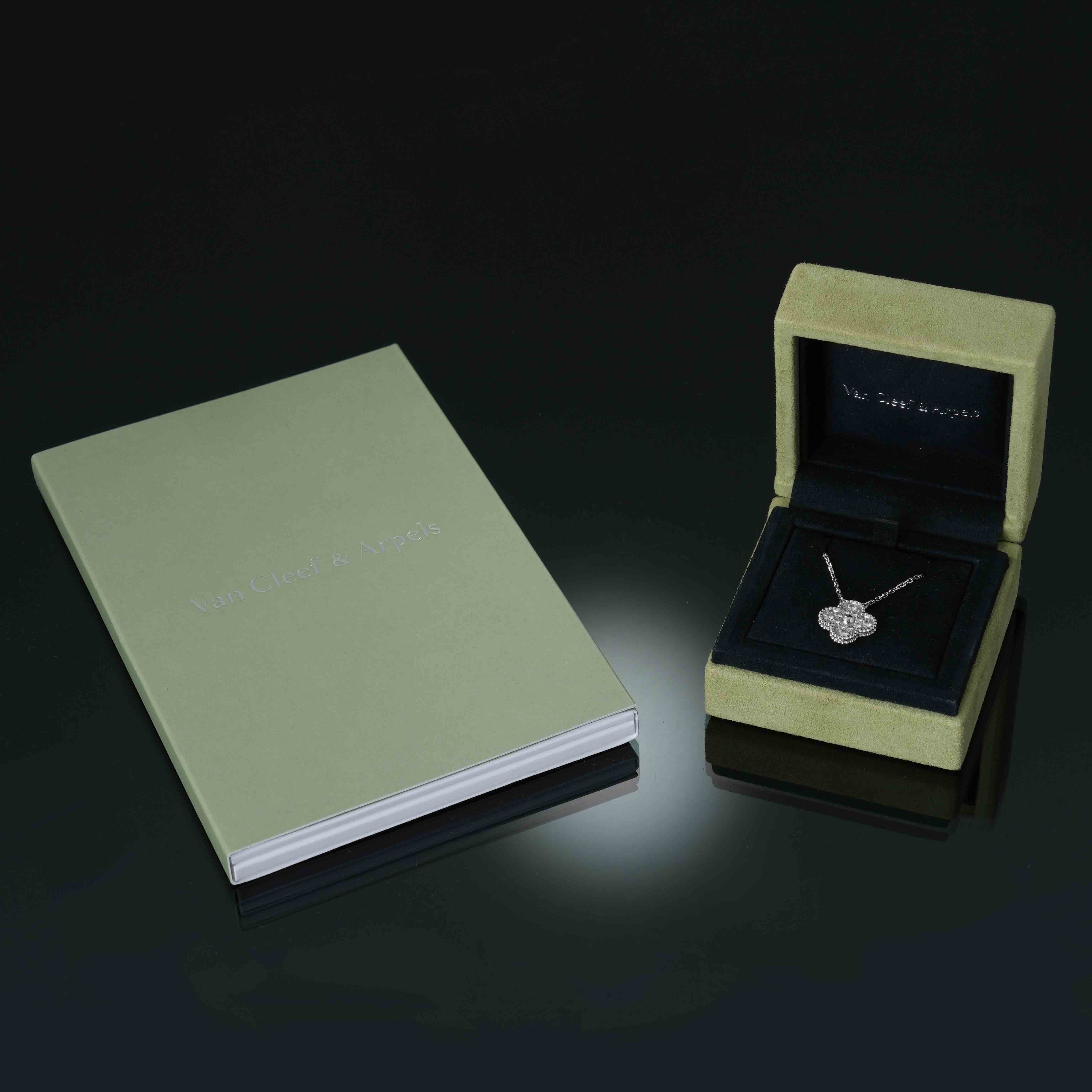 Van Cleef & Arpels(USED)반클리프앤아펠 빈티지 알함브라 다이아 네크리스